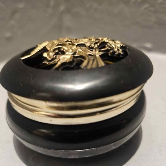 3" Black Plastic Trinket Box Jewelry Box with Gold Floral Decoration on Lid - Picture 3 of 6